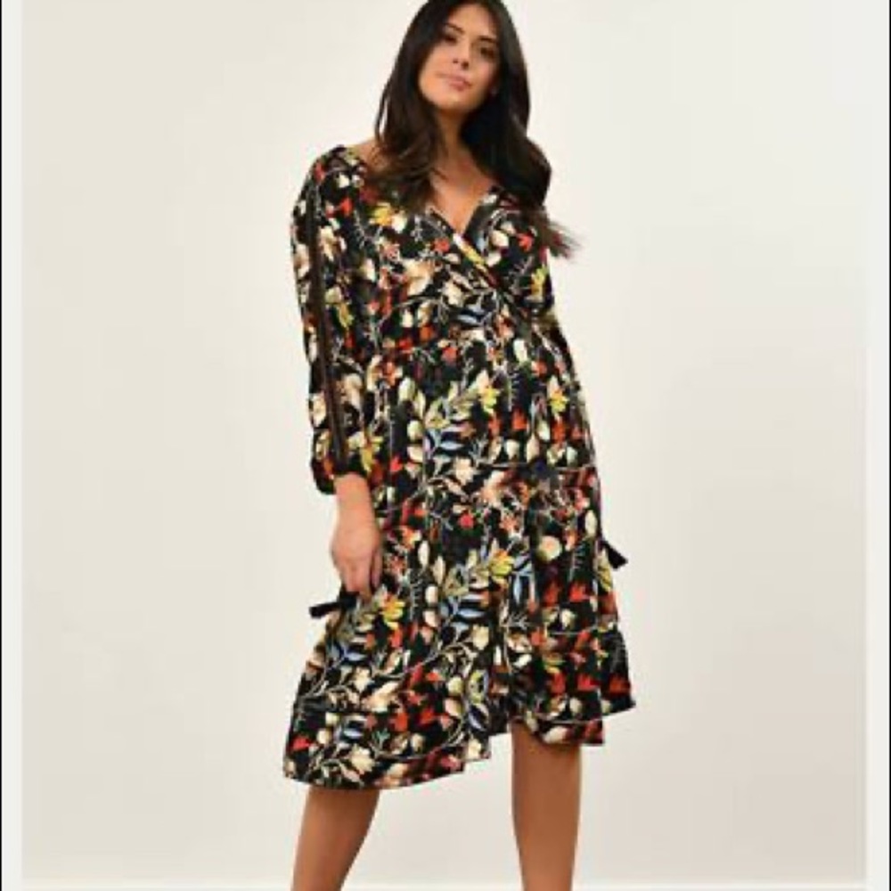 Floral Pink Clove Wrap Dress- US 22 NWT runs small
